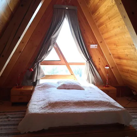 Le Chalet Pointu De Capucine Chambre D Hote Arcs 1600 Bed & Breakfast *
