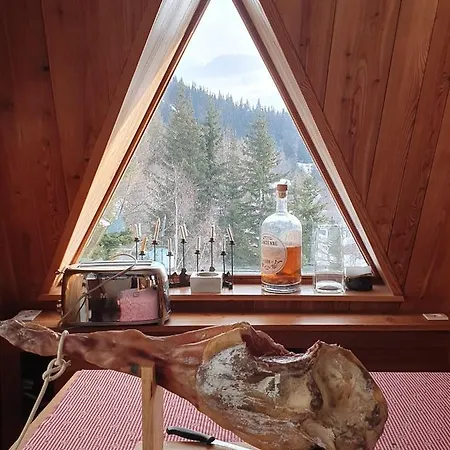 Le Chalet Pointu De Capucine Chambre D Hote Arcs 1600 Bed & Breakfast
