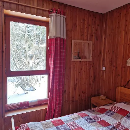 Le Chalet Pointu De Capucine Chambre D Hote Arcs 1600 Bed & Breakfast